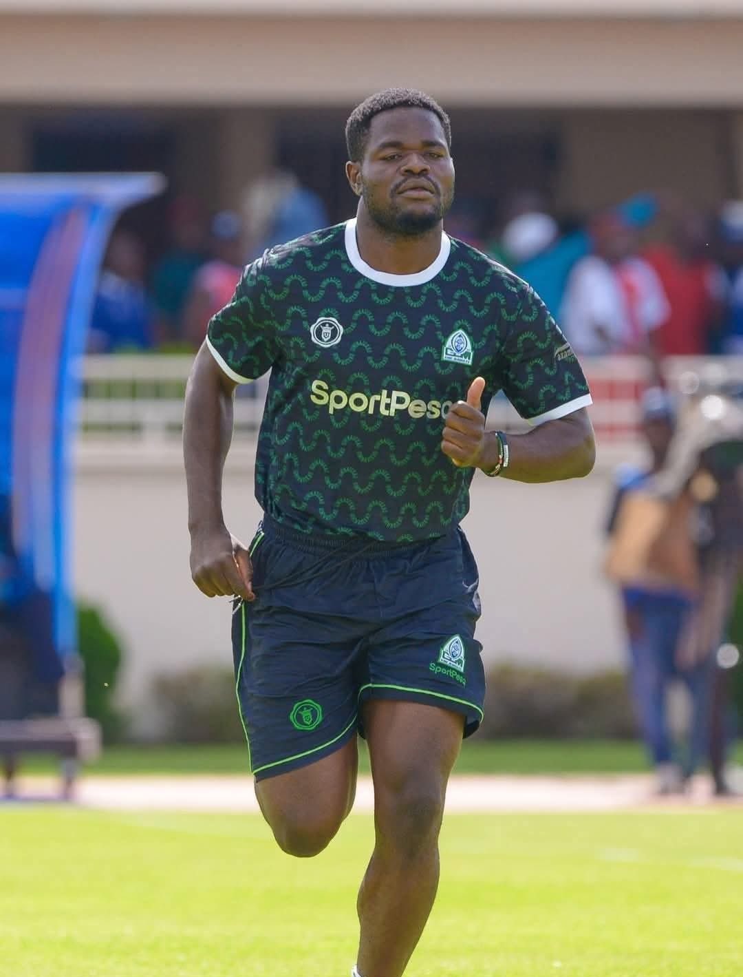 Benson Omalla is Back and Ready to Fire for Gor Mahia After FIFA Clearance.