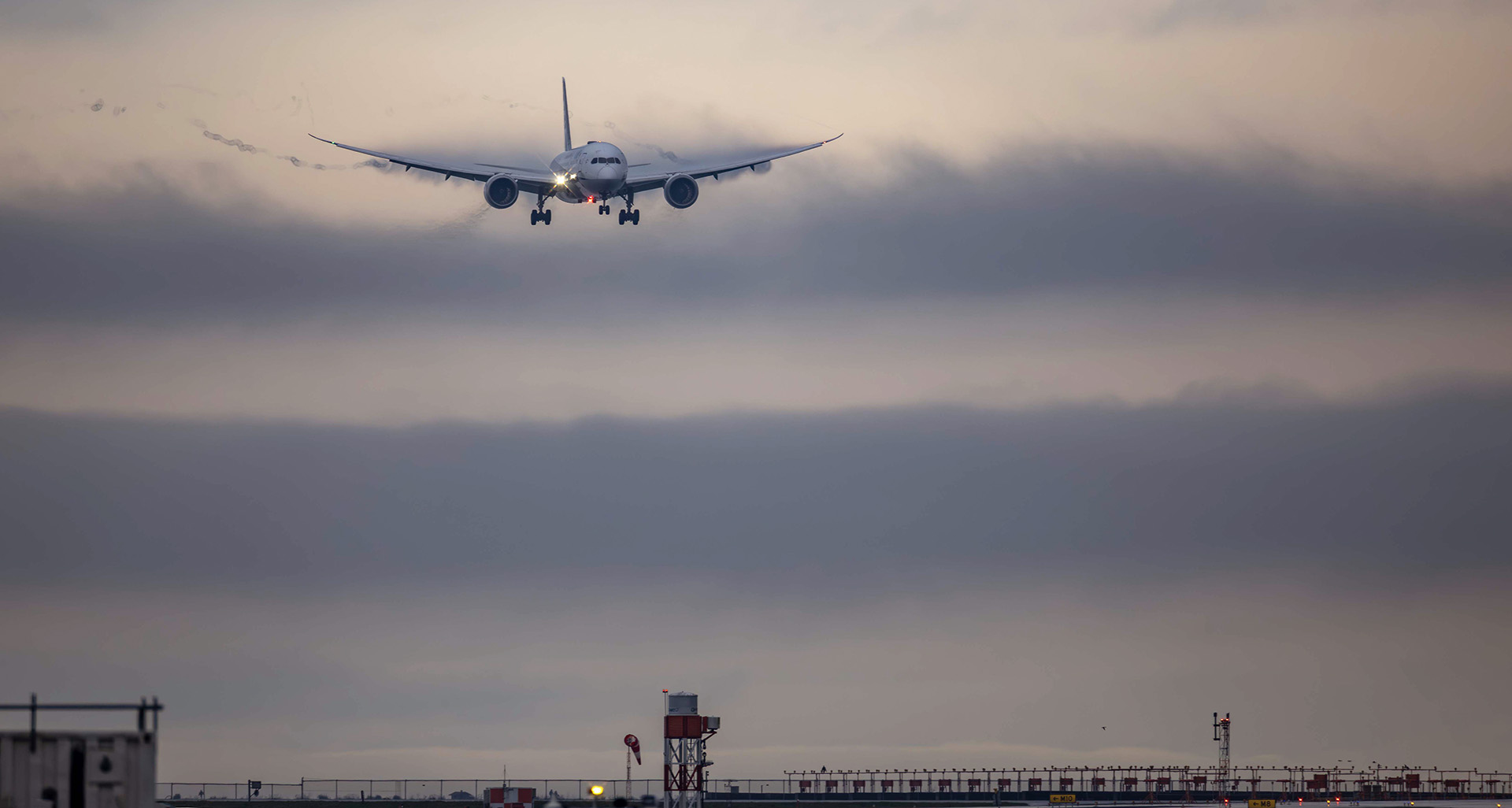 Air India Grounds Dreamliner After Pilot Raises Fuel Switch Safety Concern